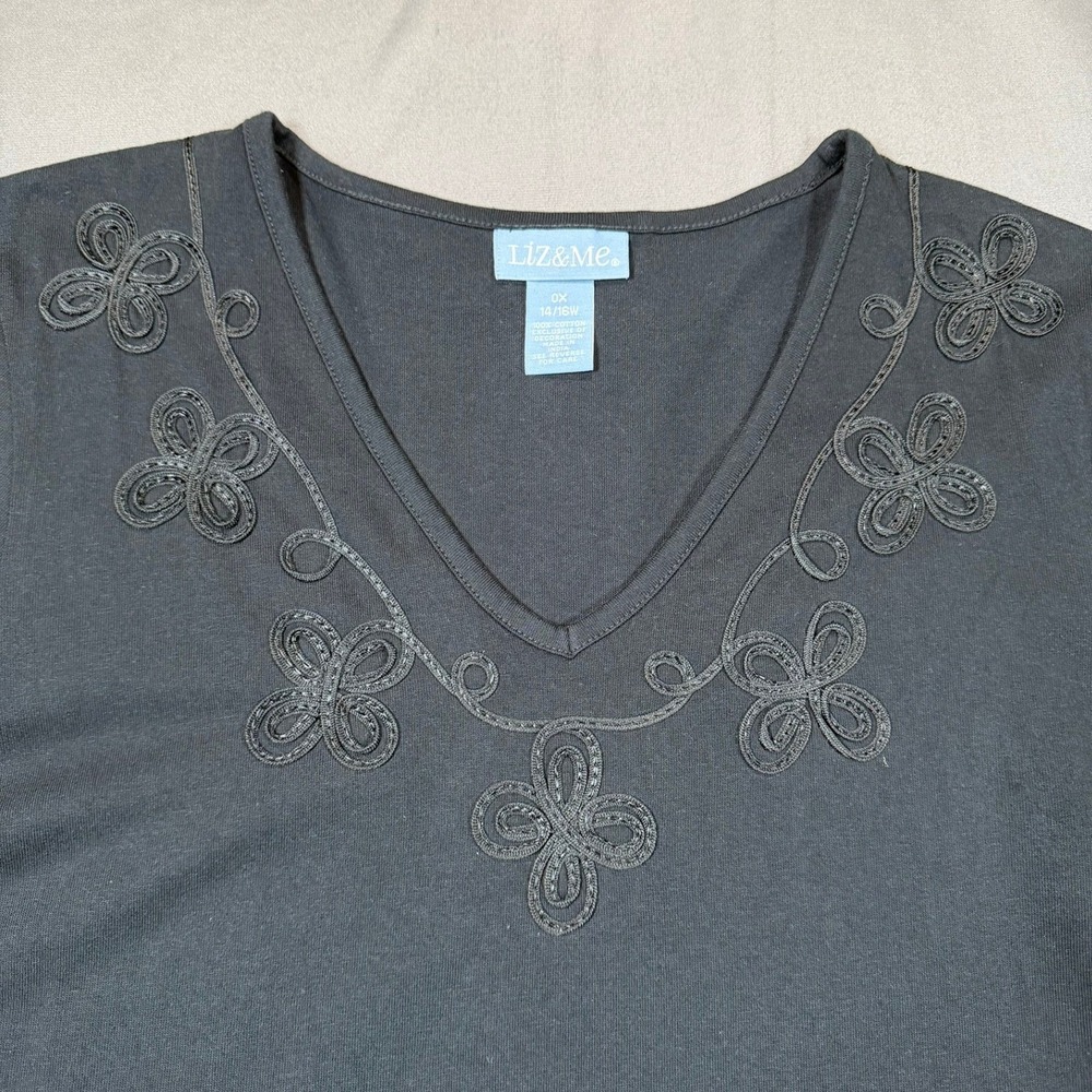 Liz & Me Women 0X 14/16W Black Soutache Embroidered V-Neck 3/4 Sleeve Top Casual - Picture 9 of 14